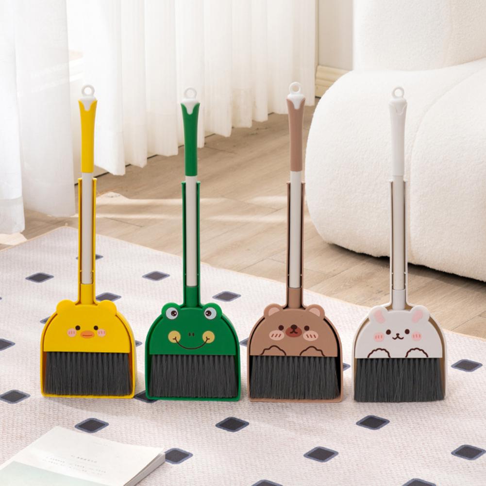 Kids Outdoor Broom - 54 センチメートル子供ほうきとちりとりセットクリーニングブラシ漫画の動物の形幼児ほうきちりとりセット子供クリーニングおもちゃアクセサリー